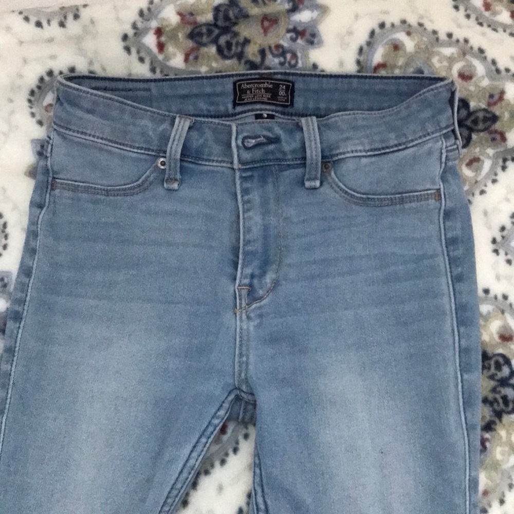 Abercrombie and Fitch harper low rise jean legging